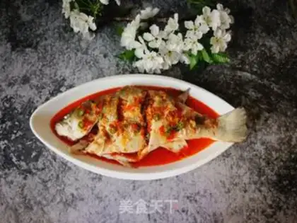 Make Garlic spicy sauce for bass step 11