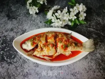 Make Garlic spicy sauce for bass step 12