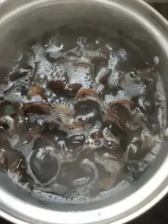 Make Wood and Dutch beans step 1