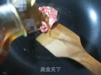 Make The meat is fried with Japanese pumpkins step 3