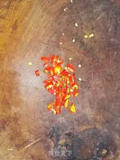 Make Red-hot yellowfish step 1