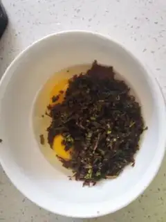Make Fried eggs step 4