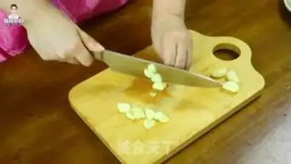 Make Korean beef roll sprouts step 2