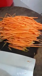Make Carrot fried eggs step 0