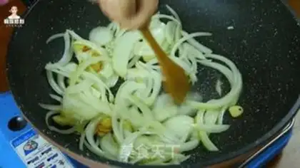 Make Korean beef roll sprouts step 7