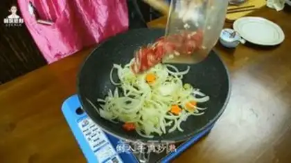 Make Korean beef roll sprouts step 9
