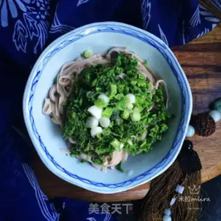 Make The sprouts and the wheat noodles step 6