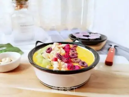 Make A mango milkshake step 6