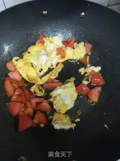 Make Tomato egg noodles step 5
