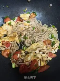 Make Tomato egg noodles step 7