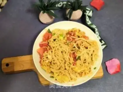 Make Tomato egg noodles step 8