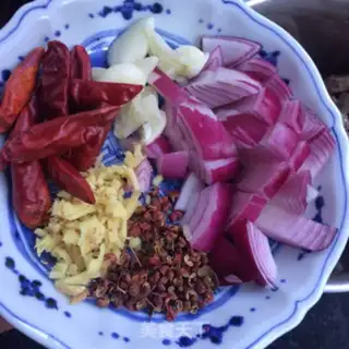 Make Spicy beef radish step 3