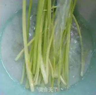 Make Scrawny celery step 3