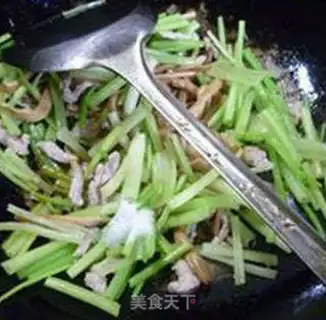 Make Scrawny celery step 7