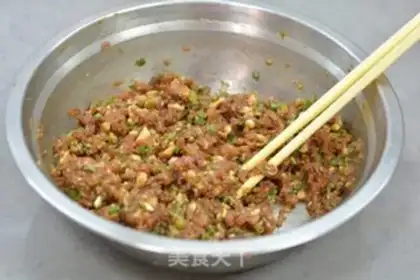 Make Pork and cabbage step 4