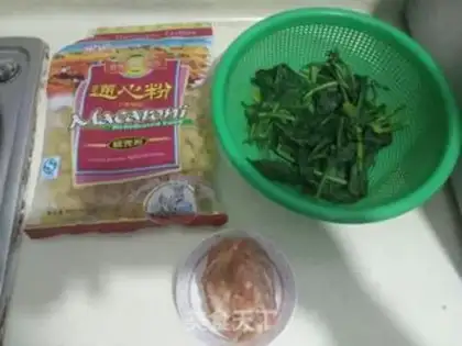Make Spinach meatballs, cat ears step 0