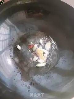 Make Weenie fried abalone mushrooms step 2