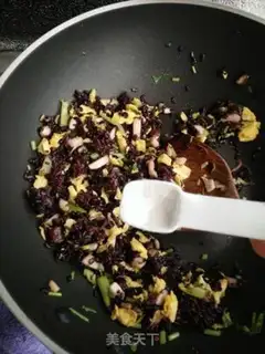 Make Powder rice for mushroom eggs step 7