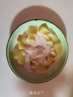 Make Sour mashed potatoes step 1
