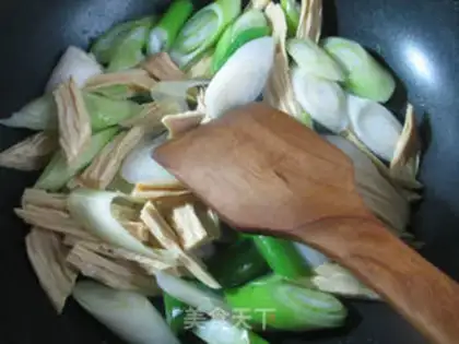 Make The onions are fried step 6