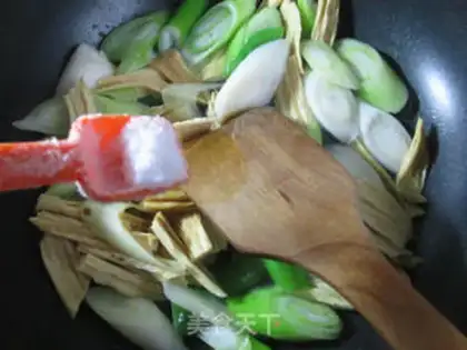 Make The onions are fried step 8