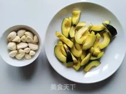 Make Garlic burning pumpkins step 2