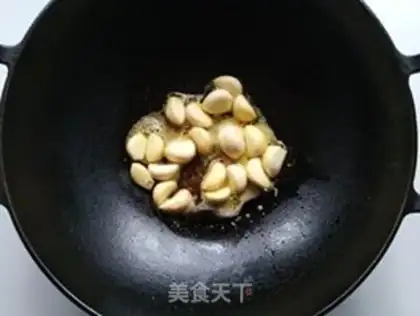 Make Garlic burning pumpkins step 3