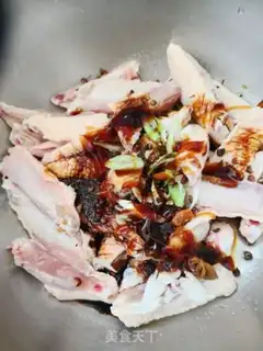 Make Pineapple chicken wings step 0