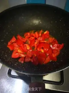 Make Tomato fried eggs step 3