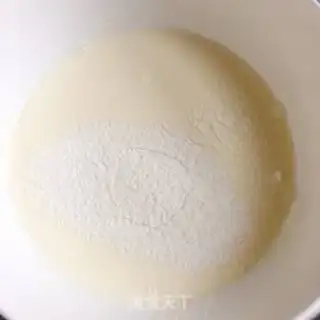 Make Blueberry balls step 2