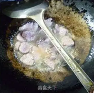Make Skinny screeching mushrooms, fried peas step 4