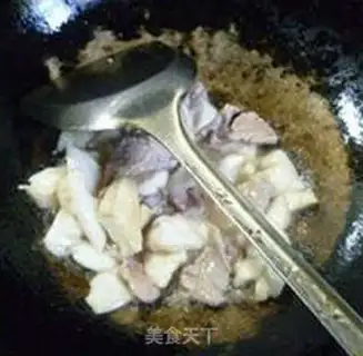 Make Skinny screeching mushrooms, fried peas step 5