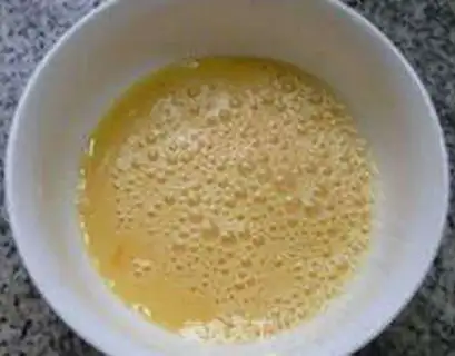 Make Scrambled eggs step 3