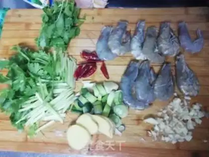 Make Spicy boiled shrimp step 3