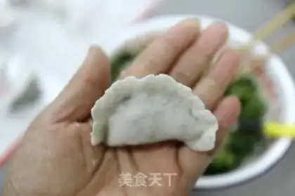 Make Cream of seameat dumplings step 9