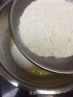 Make The veggie pinecake step 3