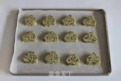 Make Seatfish sushi cookies step 6