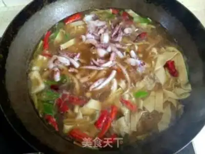 Make Squids, cabbage fan soup step 11