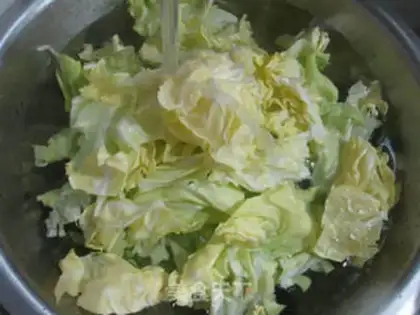 Make Little meatballs step 1
