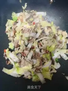 Make The duck urn has fried noodles step 3