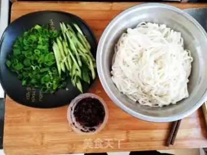 Make Oily noodles step 2