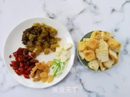 Make Sour sauce, tofu intestines step 2