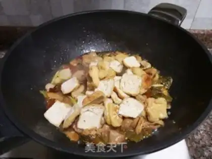 Make Sour sauce, tofu intestines step 8