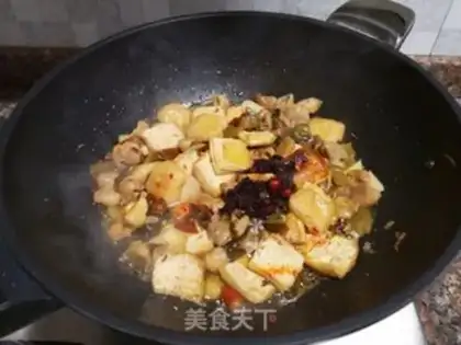 Make Sour sauce, tofu intestines step 9