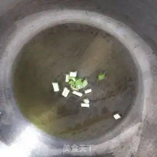 Make Crab cucumber and egg soup step 1