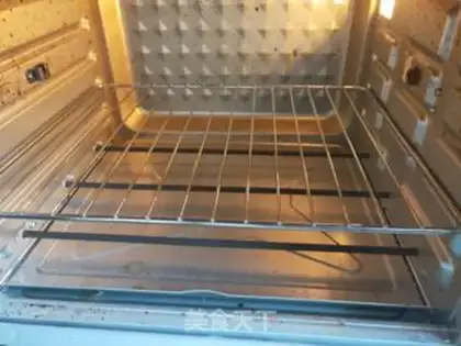 Make Bacon toast step 0