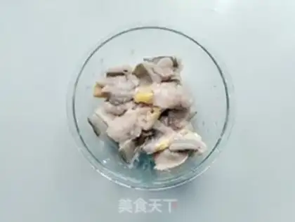 Make Snack and yellow fish step 4
