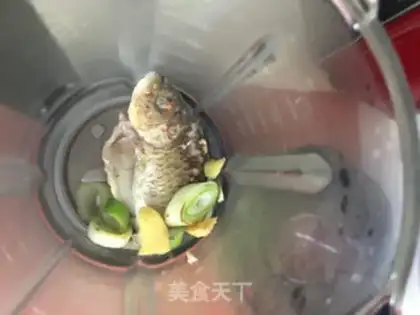 Make Cracker fish soup step 3