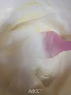 Make Mango cake rolls step 5