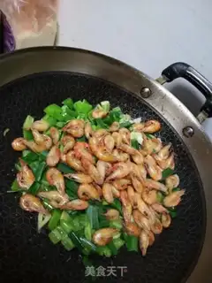 Make Cream pepper and shrimp step 4